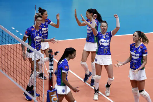 Superliga Feminina 19/20: Itambé/Minas vence Curitiba Vôlei e consegue quinta vitória