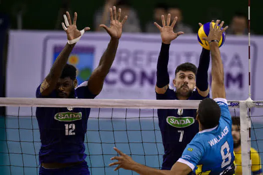 Superliga Masculina 19/20: Em casa, Sada Cruzeiro vence o Sesc RJ