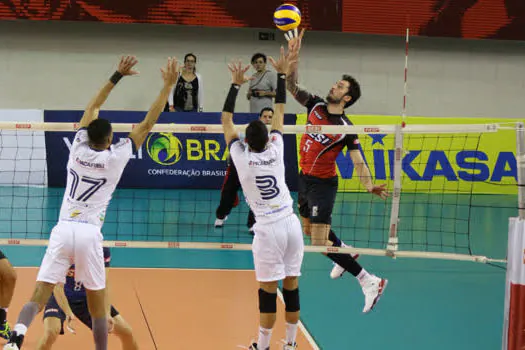 Superliga Masculina 19/20: Sesi-SP vence o Pacaembu/Ribeirão Preto por 3 sets a 1