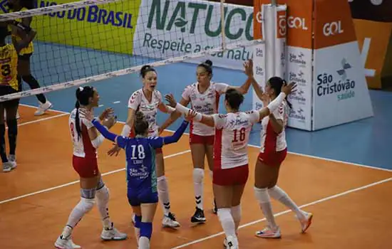 SUPERLIGA: Osasco São Cristóvão Saúde vence Dentil/Praia Clube e é vice-líder