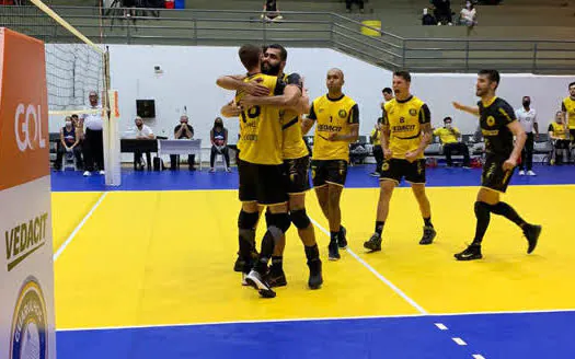 Superliga Banco do Brasil: Vôlei Renata vence Apan/Eleva/Blumenau e ganha terceira seguida