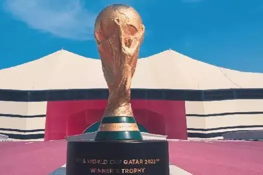 CBF divulga foto oficial da seleção para a Copa; atletas ganham folga após treino