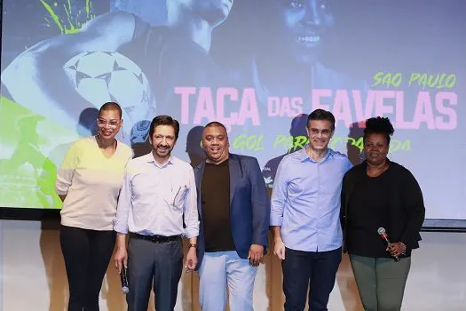 Rodrigo Garcia participa do lançamento da Taça das Favelas 2022