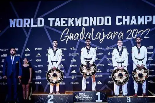 Edival Marques Pontes é medalha de prata no Mundial de Taekwondo em Guadalajara