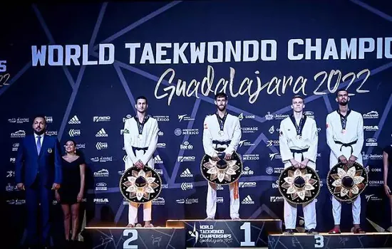 Edival Marques Pontes é medalha de prata no Mundial de Taekwondo em Guadalajara