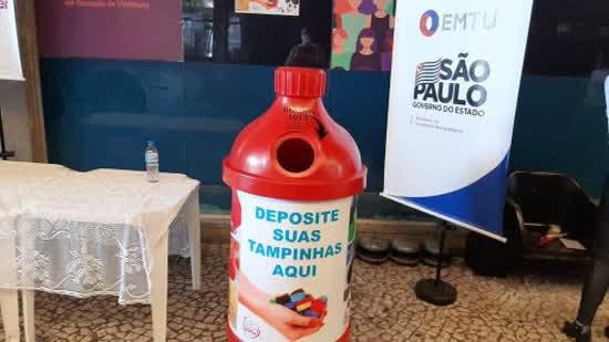 Terminal São Mateus da EMTU arrecadou 10kg de tampinhas plásticas