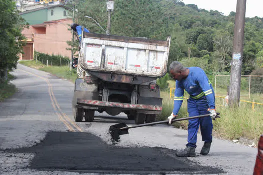 Operação Tapa Buraco já atendeu 35 bairros de Mauá