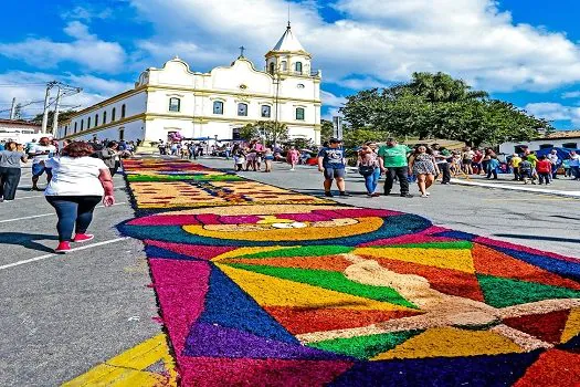 São esperadas mais de 30 mil pessoas na procissão de Corpus Christi em Santana de Parnaíba