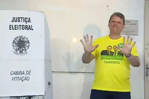 Kassab intensifica aposta em Tarcísio, mas faz mistério na disputa presidencial