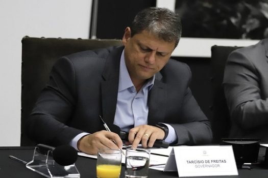 Tarcísio libera R$ 11 milhões para municípios em situação de emergência