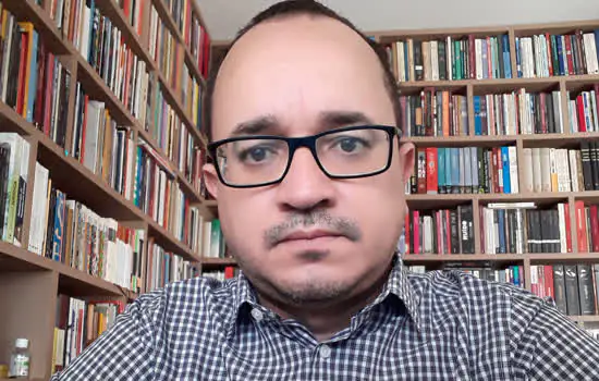 SisEB realiza webinar sobre literatura brasileira