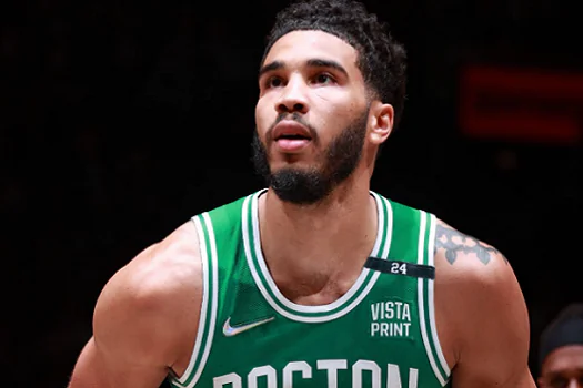 Celtics derrotam Bucks com show de Tatum e forçam jogo 7 na semi dos playoffs