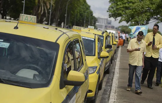 Termina hoje (15) prazo para prefeituras fazerem cadastros no Bem-Taxista