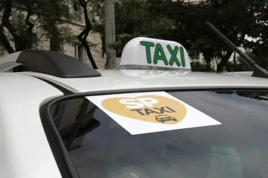 Taxistas têm até 15 de agosto para fazer o cadastro obrigatório no SPTaxi