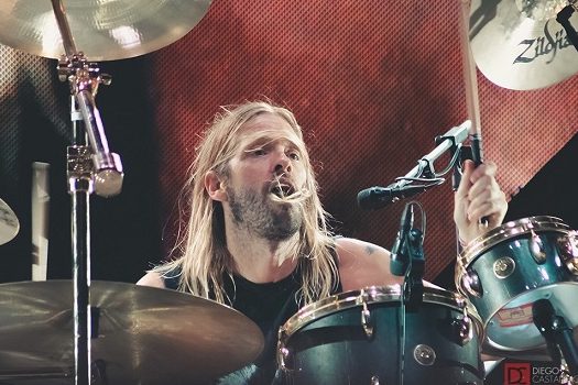 Lollapalooza: Planet Hemp empolga a plateia após homenagens a Taylor Hawkins