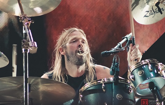 Lollapalooza: Planet Hemp empolga a plateia após homenagens a Taylor Hawkins