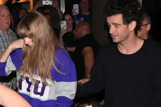 Taylor Swift e Matty Healy são vistos deixando estúdio juntos e agitam boatos de namoro