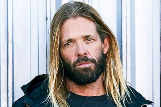 Baterista do Foo Fighters, Taylor Hawkins, morre em turnê, na Colômbia