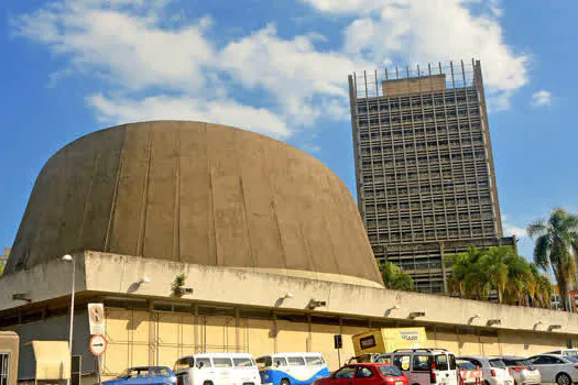 Ao completar 50 anos, Teatro Municipal de Santo André recebe série de melhorias