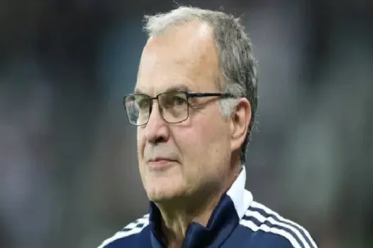 Argentino Marcelo Bielsa é oficializado como novo técnico do Uruguai