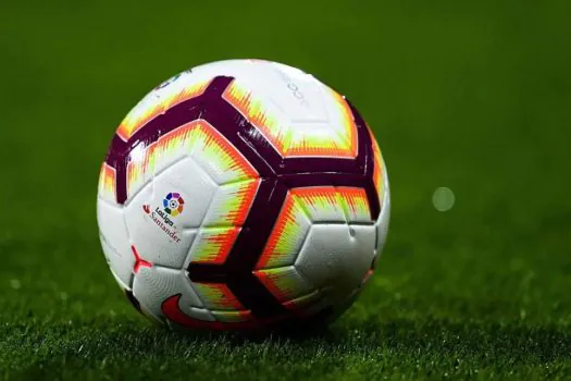 Com nova tecnologia, Campeonato Espanhol distribuirá “bola dos gols” para torcida