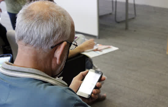 Bibliotecas do Governo do Estado oferecem curso de inclusão digital para Terceira Idade