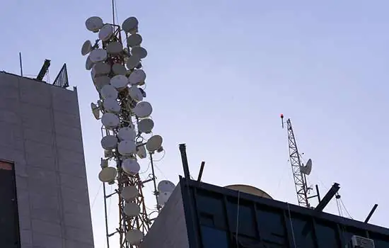 Operadoras de telecomunicação devem criar ouvidorias para consumidores