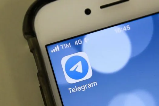 Idec pede multa ao Telegram por mensagem contra PL das Fake News