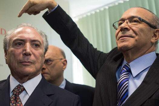 PSDB não está mais na base do governo