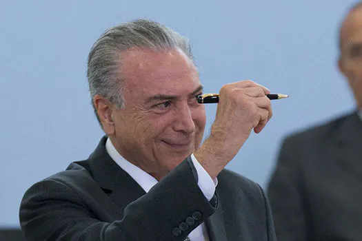 Indulto assinado por Temer beneficia condenados no mensalão