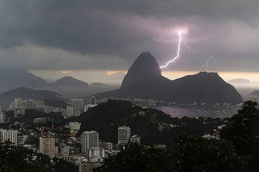 Rio anuncia medidas para conter danos de tempestade que se aproxima