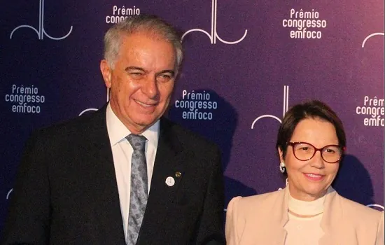 Tereza Cristina afirma que novo ministro vai manter sua política na Agricultura