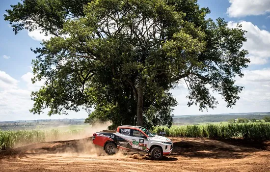 Edu Piano/Manuel Ruivo são vice-campeões da Mitsubishi Cup na L200 Triton Sport R