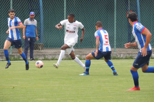 Em primeiro teste visando a A-3, Cachorrão vence Nacional