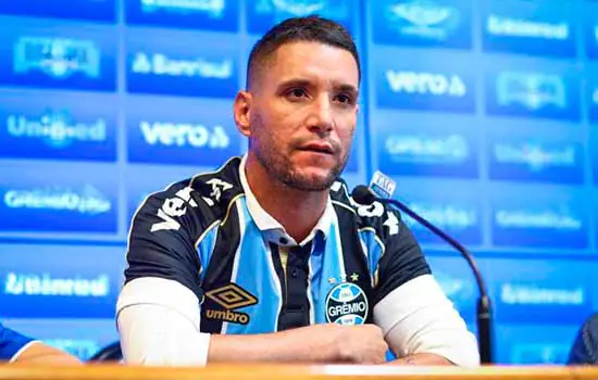 Após rescisão com o Grêmio