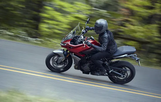 Triumph Tiger Sport 660 chega às Concessionárias brasileiras em abril