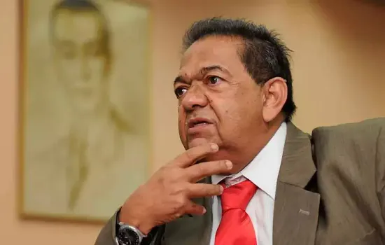 Ex-deputado federal Tilden Santiago morre aos 81 anos vítima de covid-19