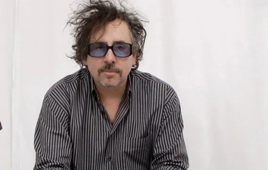 Cidade de SP ganha grafite com arte assinada pelo ator Tim Burton