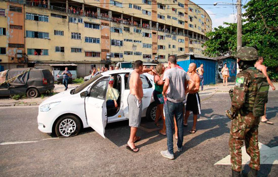 Ministra do STM aponta ‘visível manipulação de provas’ no caso dos 80 tiros