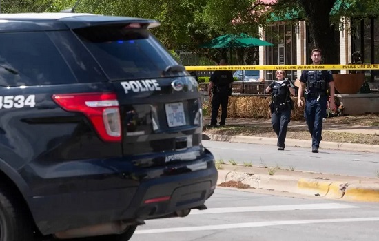 Massacre em desfile de 4 de julho foi 1 dos 4 ataques a tiros no feriado dos EUA