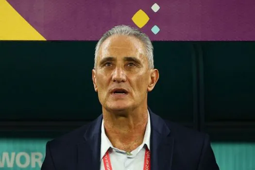 Tite assina rescisão na CBF e não é mais técnico da seleção brasileira