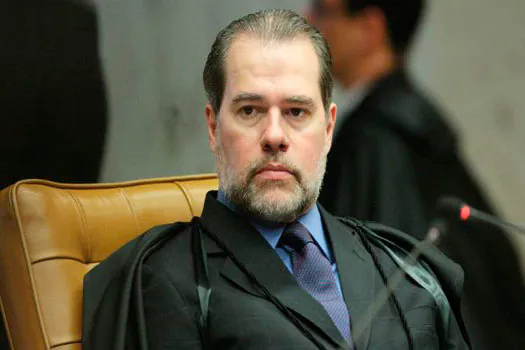 Toffoli defende STF e insinua que “fundação” da Lava Jato seria crime