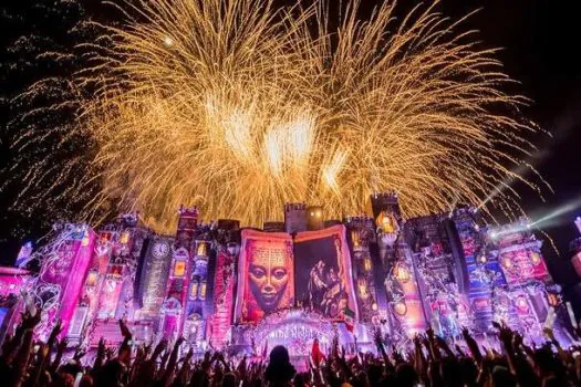 Como é o Tomorrowland, um dos maiores festivais de música eletrônica do mundo