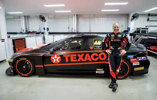 Tony Kanaan espera o melhor resultado do ano pela Texaco Racing