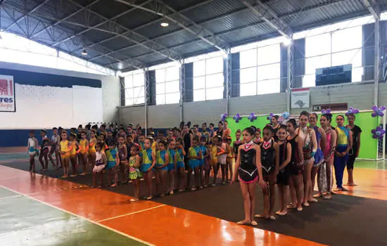 Ribeirão Pires promove Torneio Interno de Ginástica Rítmica