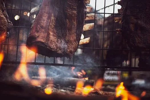 Festival de torresmo e churros chega Tapiratiba neste final de semana