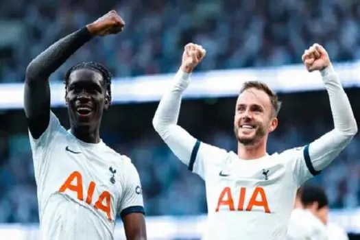 Tottenham coloca United na ‘roda’ e vence a primeira após saída de Harry Kane