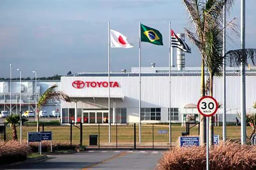 Sete meses após abrir 3º turno, Toyota demite 340 em Sorocaba