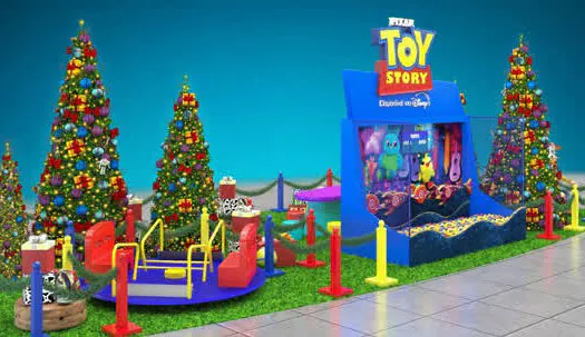 Shopping Metrô Itaquera recebe decoração de Natal inspirada em Toy Story