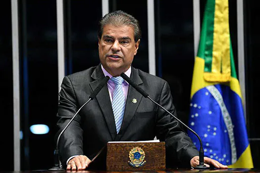 Com coronavírus, senador Nelsinho Trad está internado em Brasília